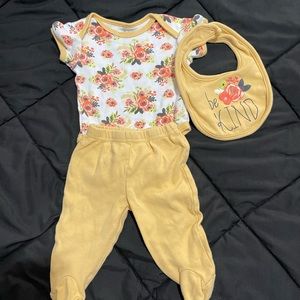 Baby girl outfit